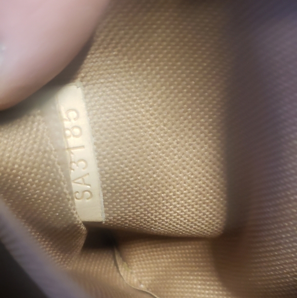 Louis vuitton handbag - Picture 2 of 2